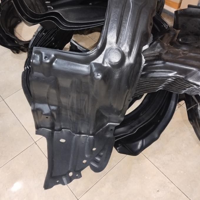 Liner Fender Depan Kanan Kiri Innova 2012 2013 2014 2015 original