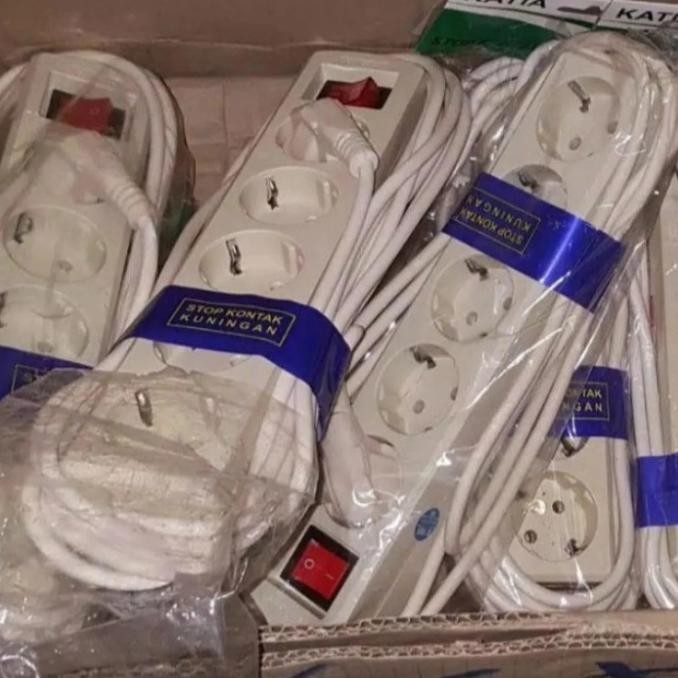 TERLARIS KABEL COLOKAN KABEL ROL PANJANG 5 METER 5 LOBANG