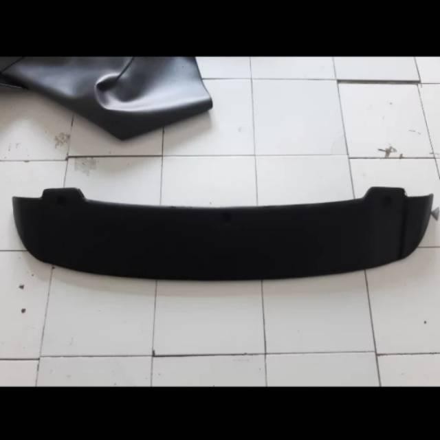 Spoiler Toyota Innova Lama 2004 2005 2006 2007 2008 2009 Dengan Lampu