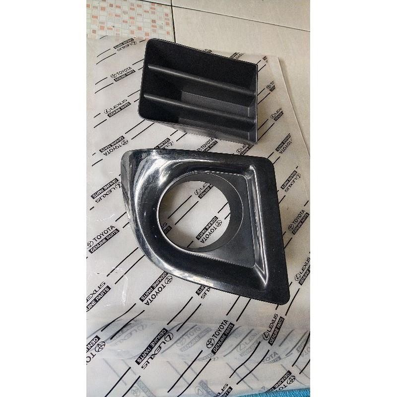 Cover Foglamp Ring Foglamp Avanza Xenia Tutup Bemper 2005-2011 Kanan