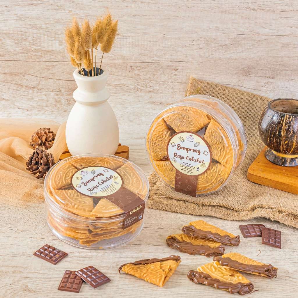 

Cemilan Makanan Kue Ringan Snack Paket Complete Isi 12 Varian - Loves Semprong