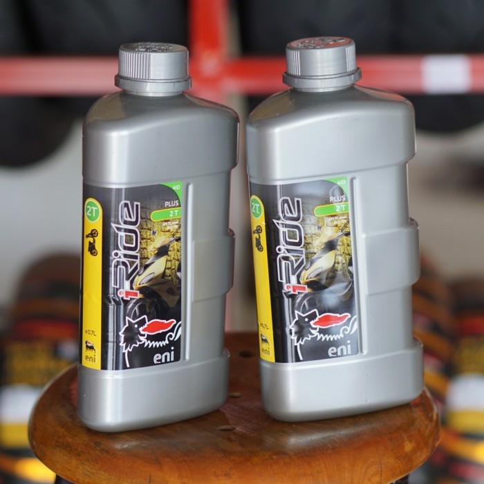 :::::::] Oli Samping Vespa Eni Agip Botol Baru
