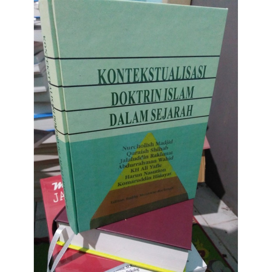 TERLARIS KONTEKSTUALISASI DOKTRIN ISLAM DALAM SEJARAH