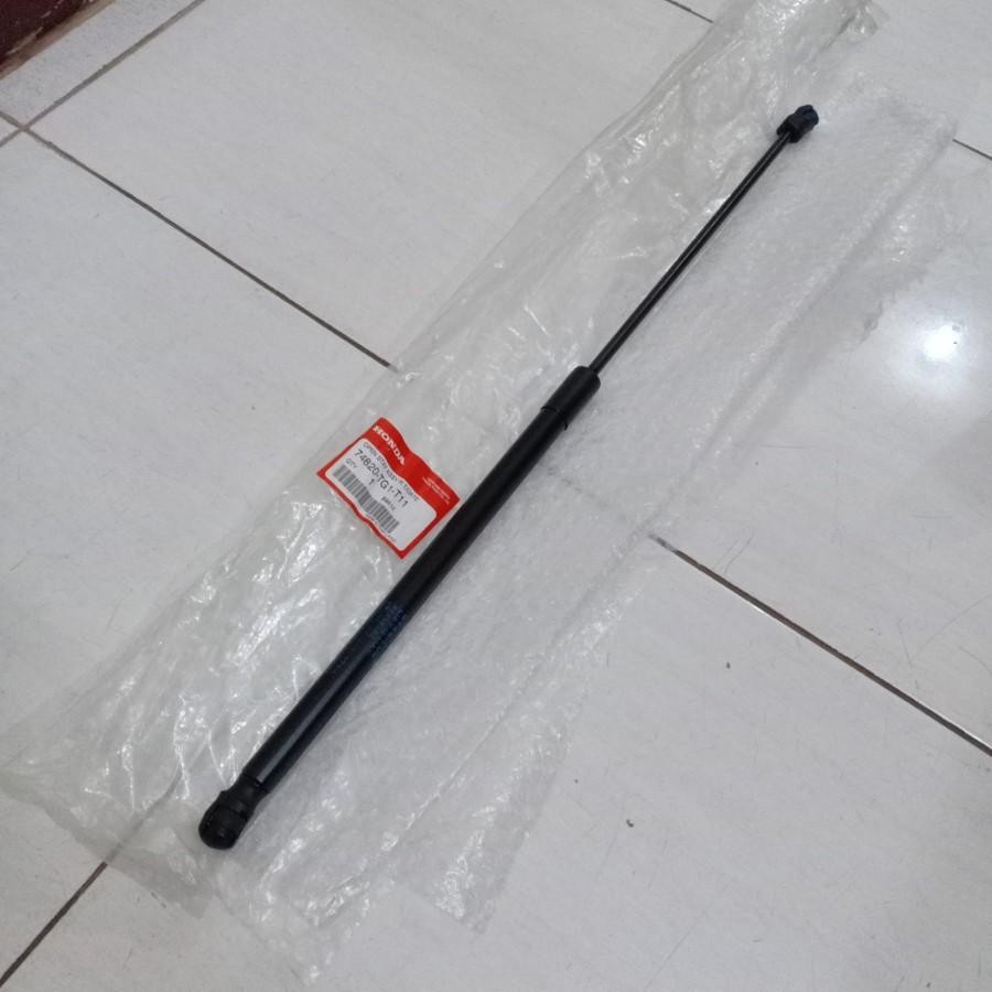 Shock Kaca / Bagasi Belakang Brio 2014-2016 Genuine