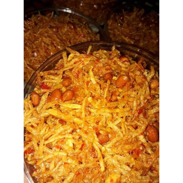 

BEST SELLER !!! Kering kentang mustofa 500 grm