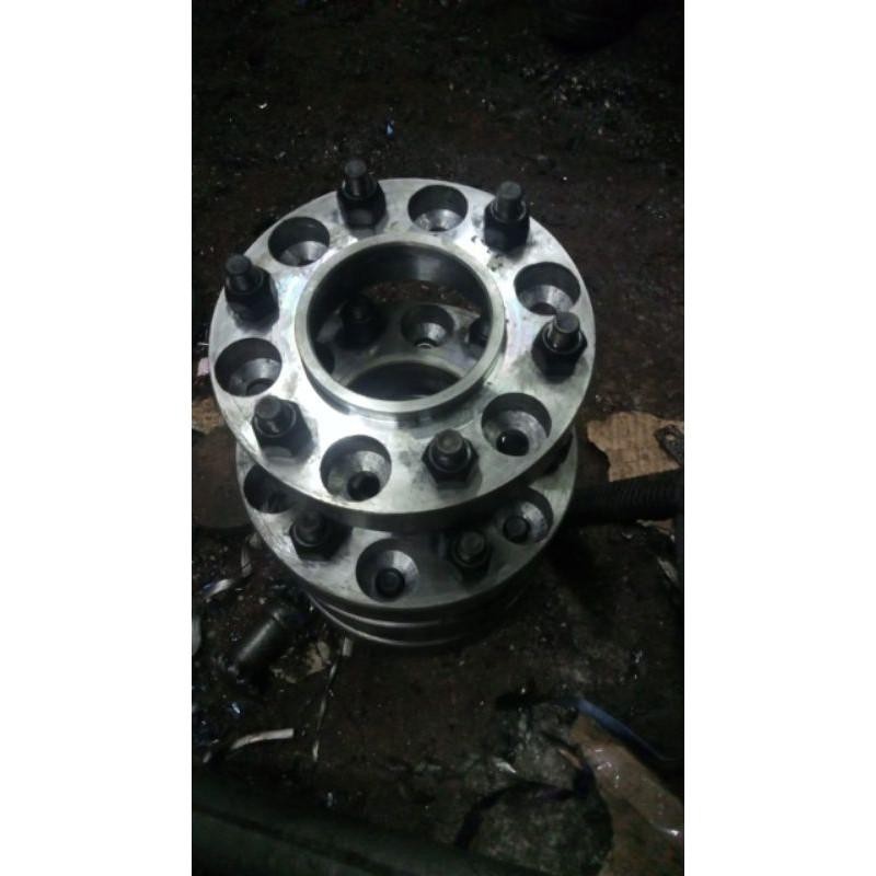 Adaptor Velg Mobil Terano 3 Cm 2Pcs