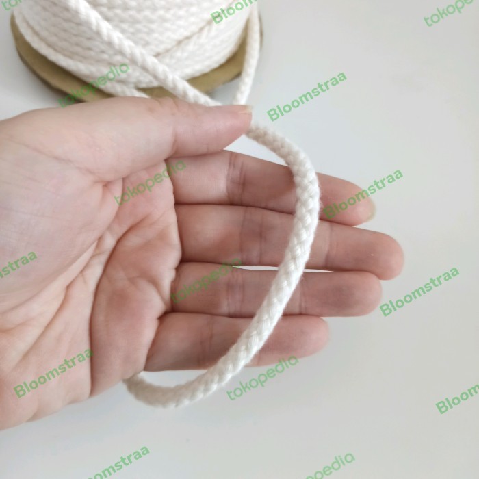 

Tali Tambang Katun 5mm Kepang 5 mm Tali Tas Macrame Cotton Rope 1Meter