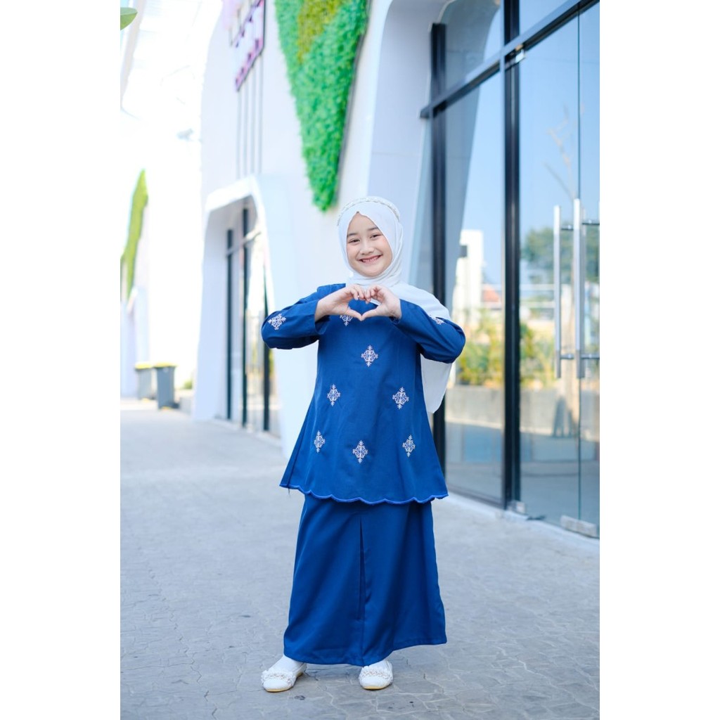 Baju Kurung Melayu Wanita Bordir Bahan Katun Toyobo Fodu