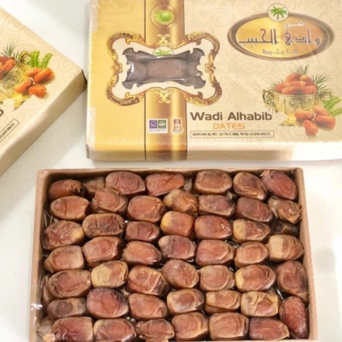 

Kurma Mesir Wadi Alhabib Premium 1Kg Kurma Mesir Terbaik Semi Kering Original