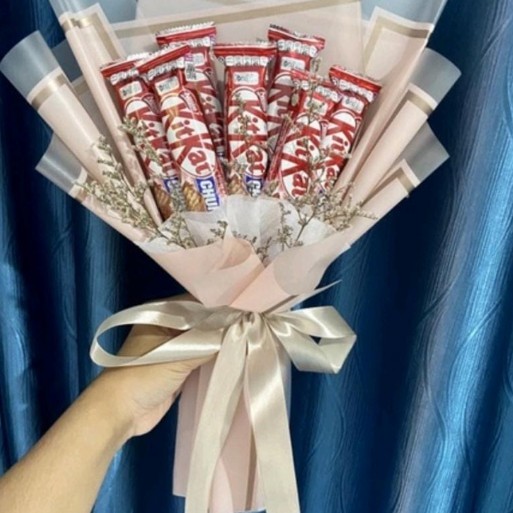 

Bucket Coklat Kitkat Red Cute Hadiah Ulang Tahun Ready