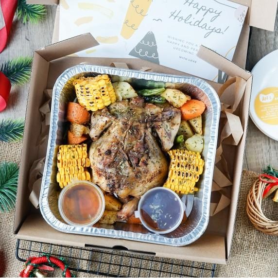 

Parcel Natal Chritma Hamper Roated Chien Garlic Butter Roemary