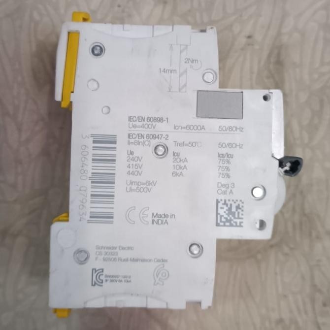 mcb schneider 16ampere 3phase