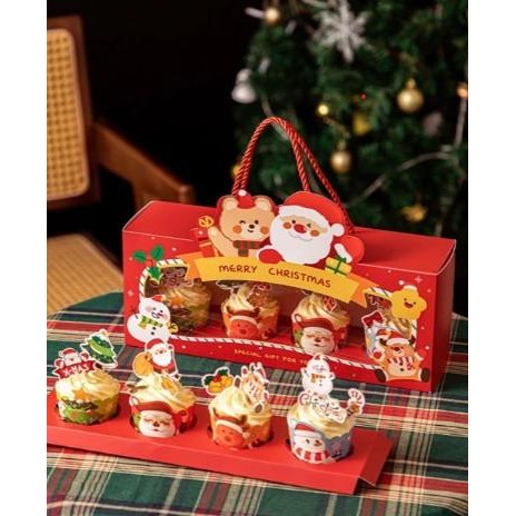 

10 Pcs Box Natal Cupcake Isi 4