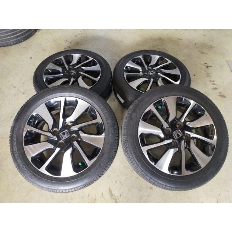 Velg Mobil Bekas Oem Brio Rs Ring 15 Pcd 4100 + Ban Bridgestone 185 55 R15