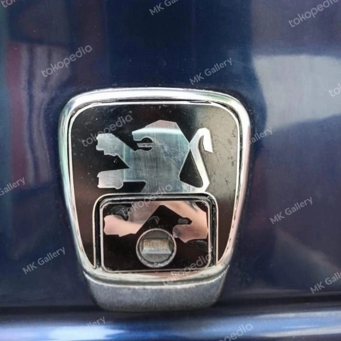 Emblem bagasi peugeot 406