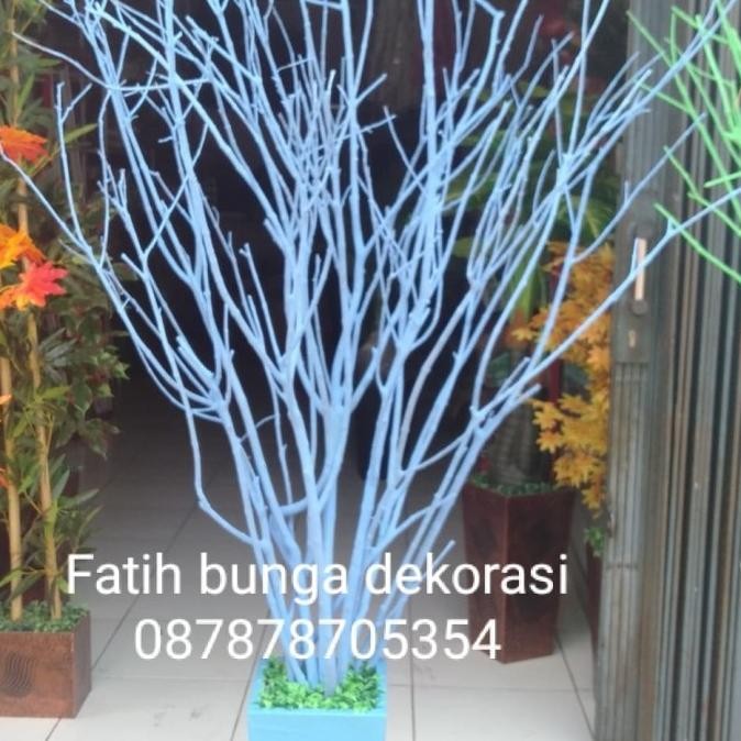 Ranting hias pohon dekorasi