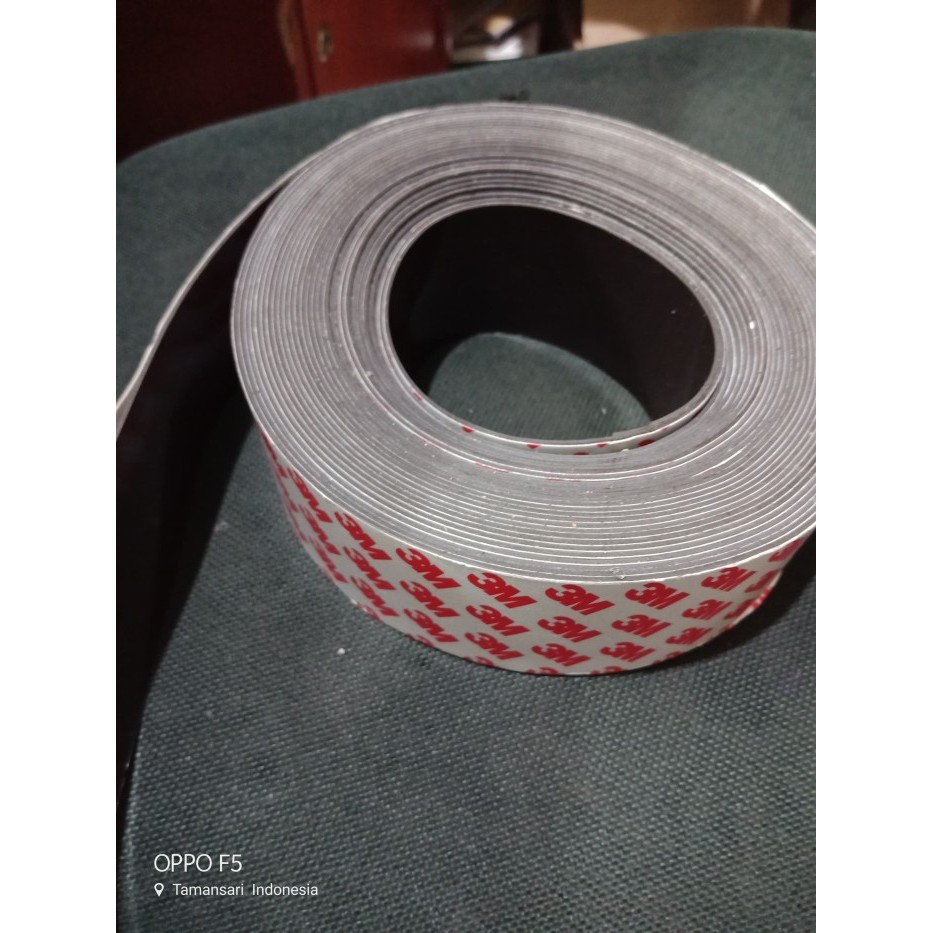

Double Tape Magnet 3M 2 inch x 10m - Magnet tape 3M