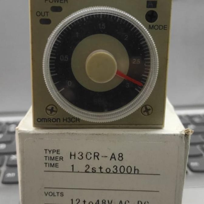 OMRON TIMER H3CR-A8 12V / 24V