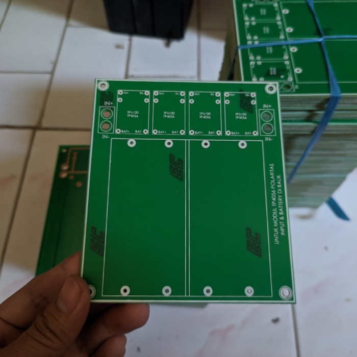 BIG SALE Pcb Charger battery 18650 4 slot