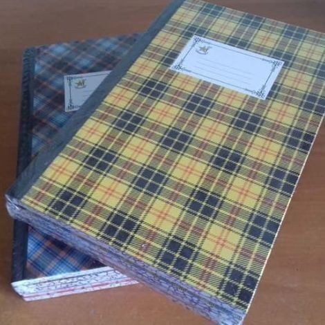 

Buku Folio Hardcover Bintang Obor 100 Lembar