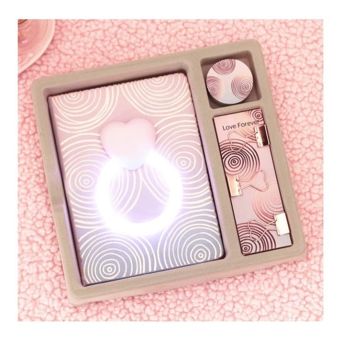 

Ready Notebook buku tulis agenda diary Lampu heart NB06