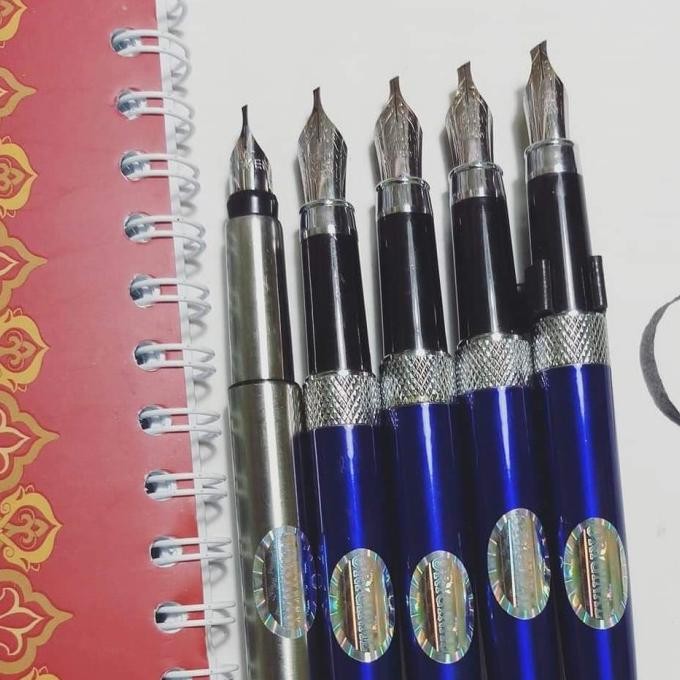 

Iridium pen / pulpen kaligrafi / fountain pen / pena kaligrafi