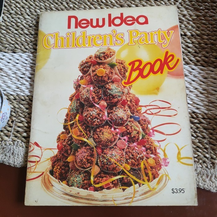 Buku NEW IDEA CHILDREN'S PARTY BOOK  Original Preloved