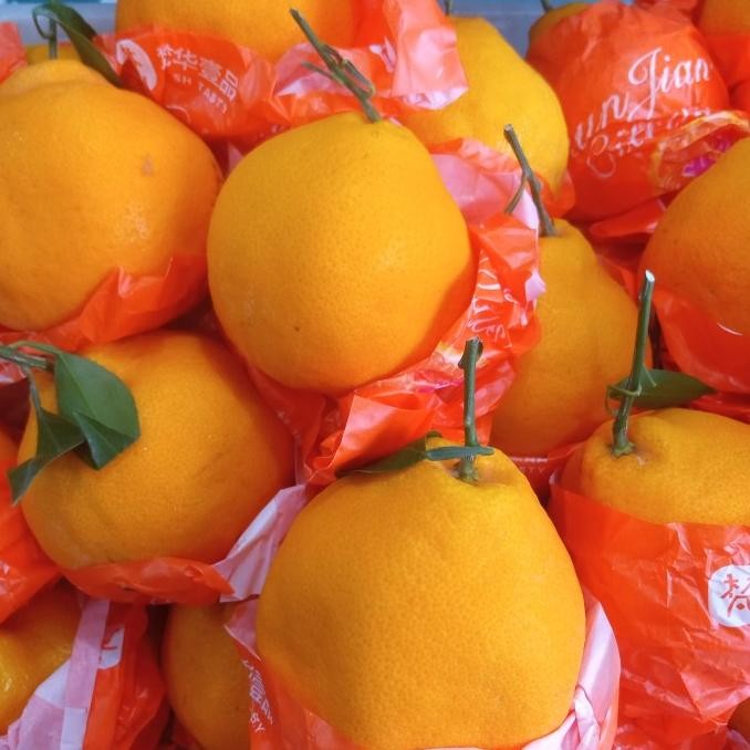 

SALE! JERUK CHUN TIAN FRESH PER KG