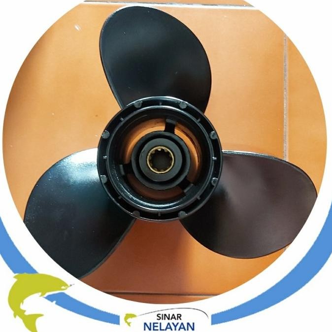 Propeller / baling untuk mesin tempel Suzuki 30 pk ukuran 11 inch