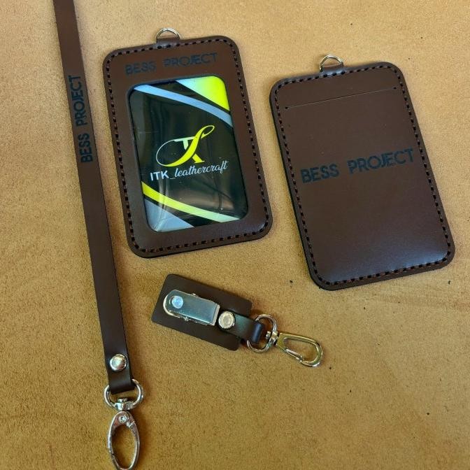 

Name Tag Kulit Asli Name Tag Kulit Custom Lanyard Id Card Kulit