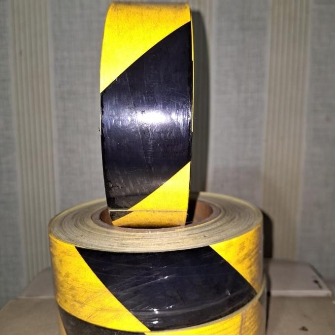 

Promo Sticker reflector kuning-hitam/police line 4 cm x 45 meter bukan 3m COD