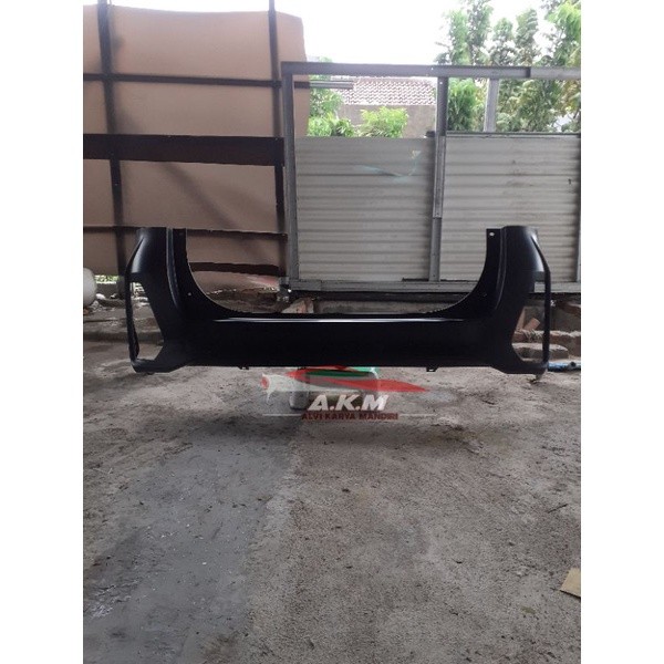 bemper bumper blakang avanza veloz 2019