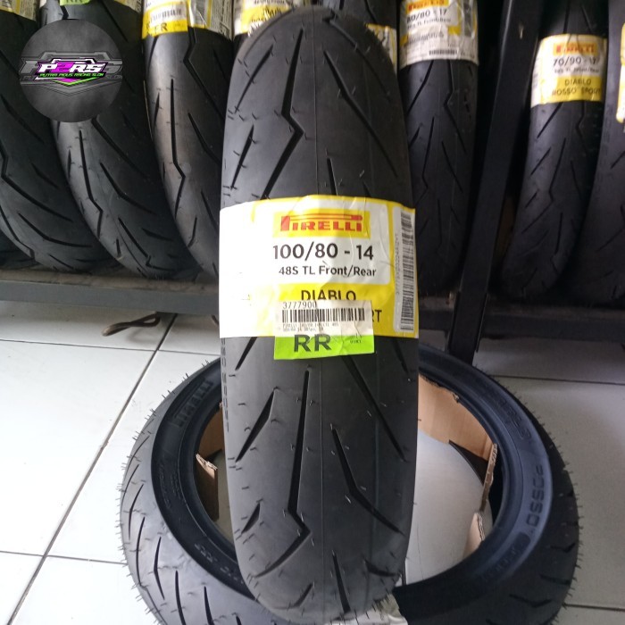 ban Pirelli Diablo Rosso for PCX 150 (100/80/14-120/70/14)