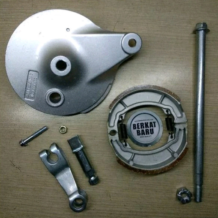 Tutup Tromol Kampas As Paha Rem Roda Belakang Set Suzuki A100 A 100 Barang Langka