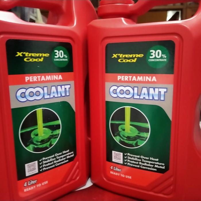 AIR RADIATOR MOBIL MERK PERTAMINA COOLANT 30 % Concentrate