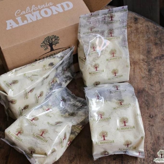 

blanched extrafine almond / almond powder almonesia 1kg termurah