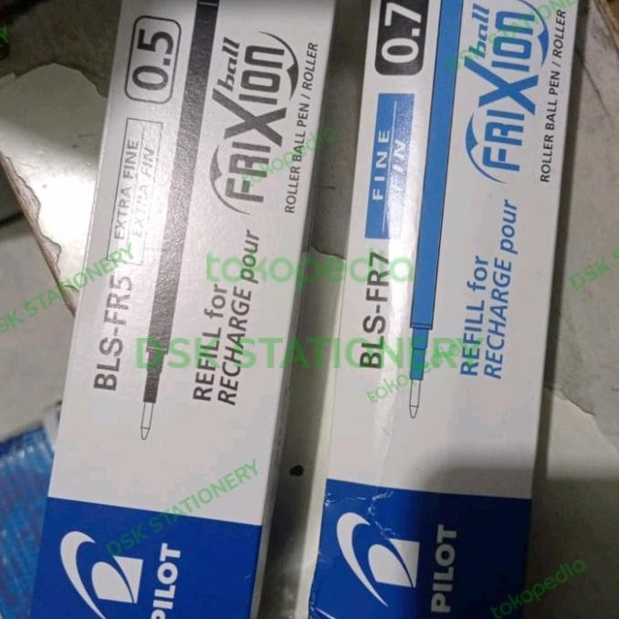 

Produk Baru!! REFILL PULPEN FRIXION 0.5/0.7