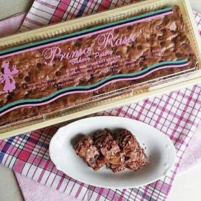 

brownies panggang almond/choco chips prima rasa bandung/oleh2 bandung termurah