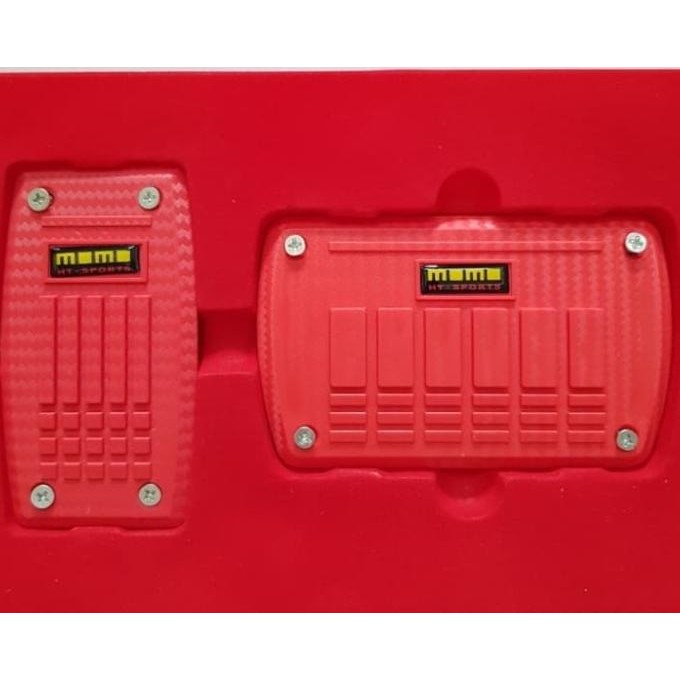 Pedal Mobil / Cover Pedal Mobil / Aksesoris Pedal Mobil Matic MOMO Terlaris