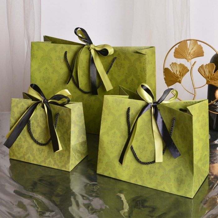 

DAPATKAN PAPER BAG HIJAU ARTISTIK TAS SOVENIR LEBARAN IDUL FITRI PESTA HAMPERS ZXY64