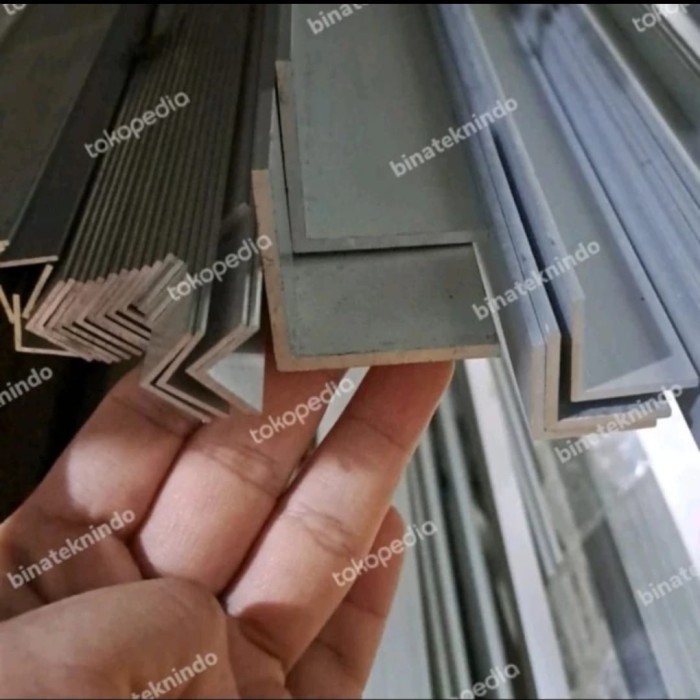 Open DS] SIKU ALUMINIUM 38X38X3MM ALUMINIUM SIKU 38 X 38 X 3MM HARGA PER METER 3 MM