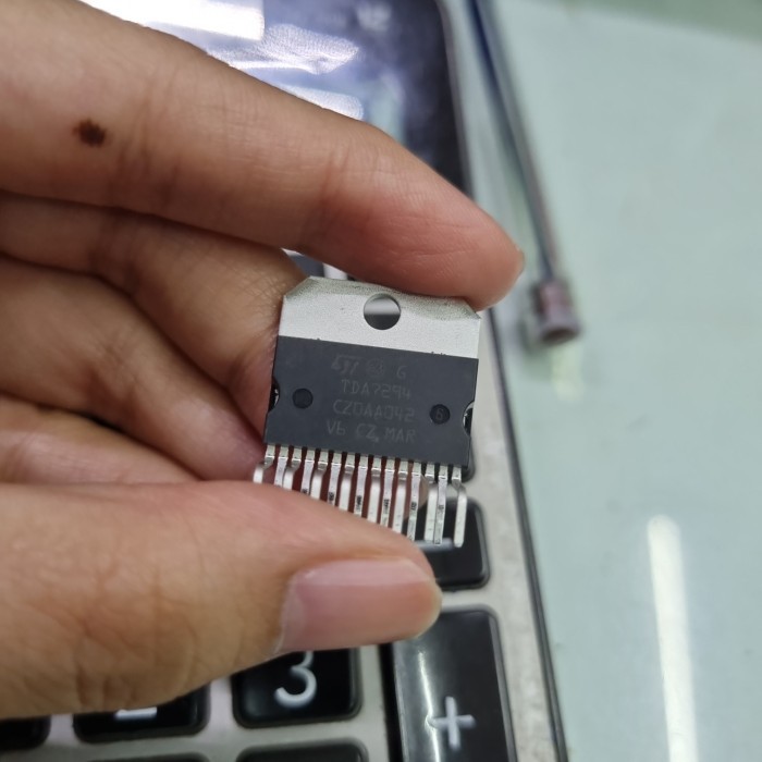 favorit] TDA 7294 IC TDA7294 Audio