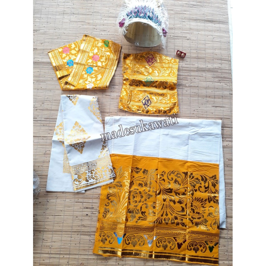 ```````] Kostum Pakaian Busana tari Rejang Dewa kain metris