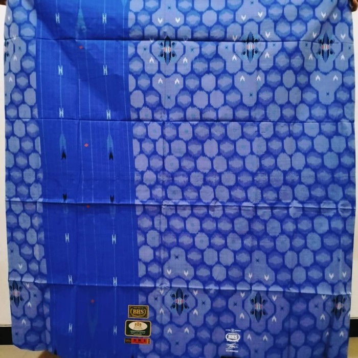 Kosanshoop Sarung Bhs Ski Gold Sutra Spunsilk 210