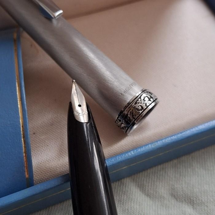 

Lady Sheaffer Set Fountain Pen & Ballpoint Pen Original