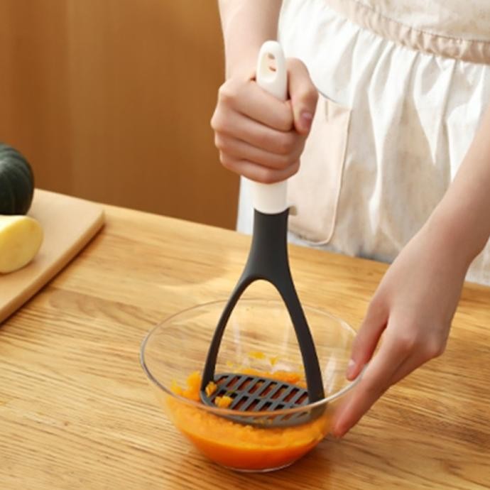 

Iuiga Potato Masher With Non Slip Handle || Alat Penghancur Kentang Original