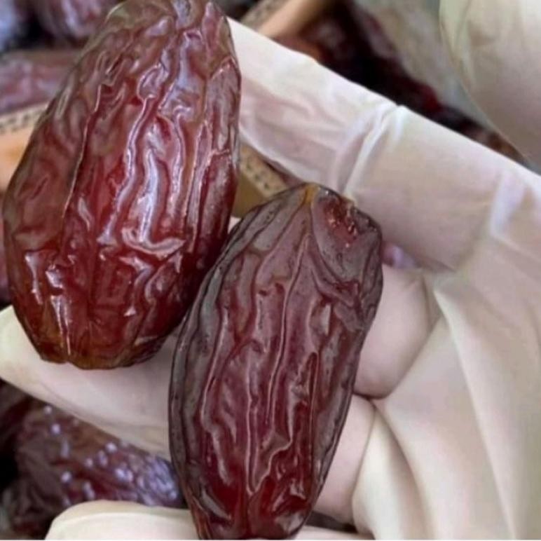 

risto- kurma medjol preum / kurma menjol grade a palestina 1kg / kurma medjool palestina murah