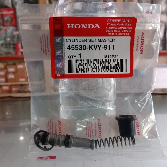 45530 Kvy 911 - Sil Master Rem Depan Beat Vario Spacy Scoopy Vario 125 Vario 150 Karisma Blade Revo 