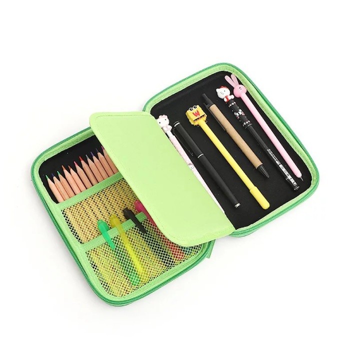 

KOTAK PENSIL SMIGGLE /TEMPAT PENSIL MY WORD