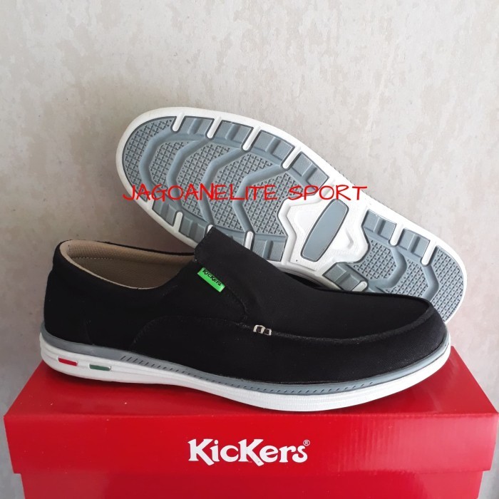 Kickers Slop Kanvas. Sepatu Santai Pria Casual Bahan Canvas.